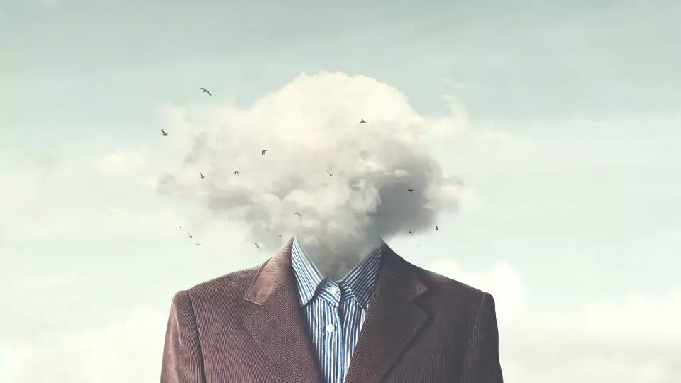 Person med en sky som hode 